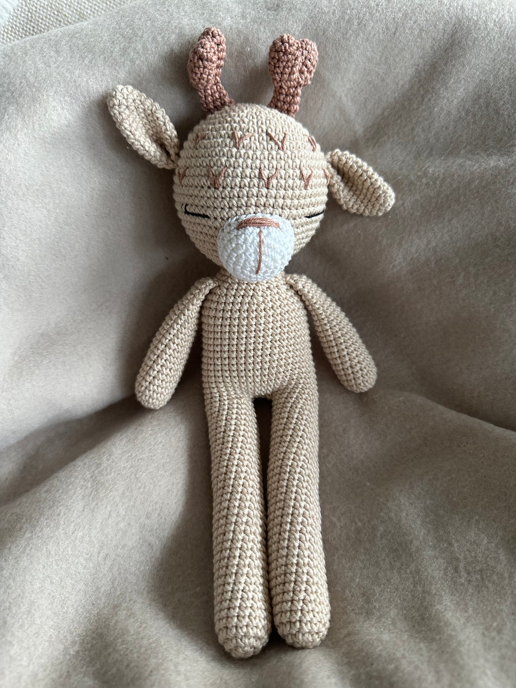 Kuscheltier gehäkelt Reh