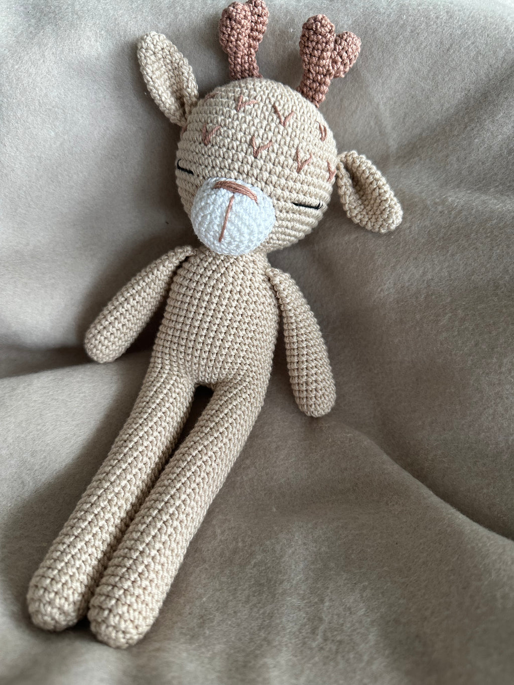 Kuscheltier gehäkelt Reh