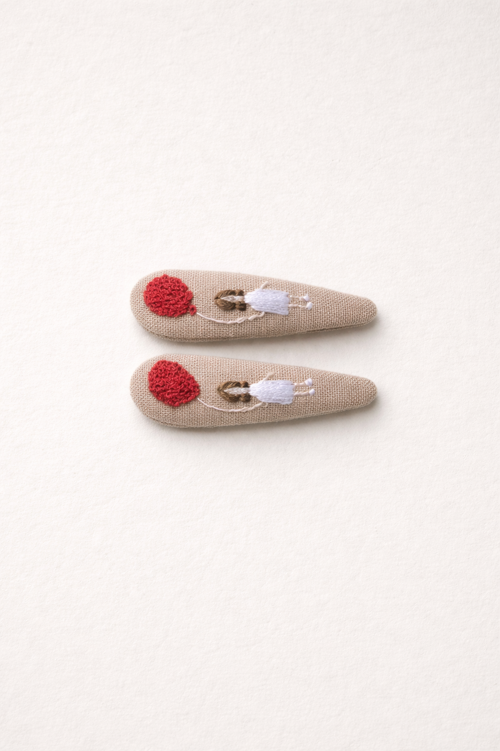 Haarspange Mädchen mit Ballon (terrakotta)